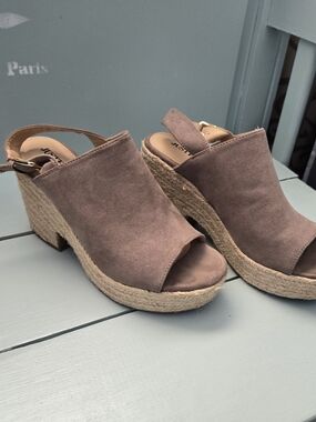 Suede Espadrille Block Heel Sandals - Taupe